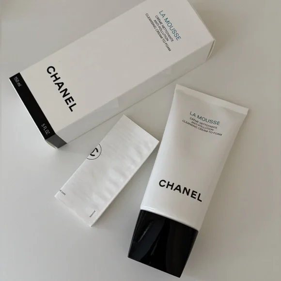 NWT Chanel La Mousse Camellia Cleansing Cream-to-Foam - Picture 7 of 7